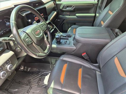Used 2023 GMC Sierra 1500 AT4 w/ AT4 Premium Package AWD/4WD image 16
