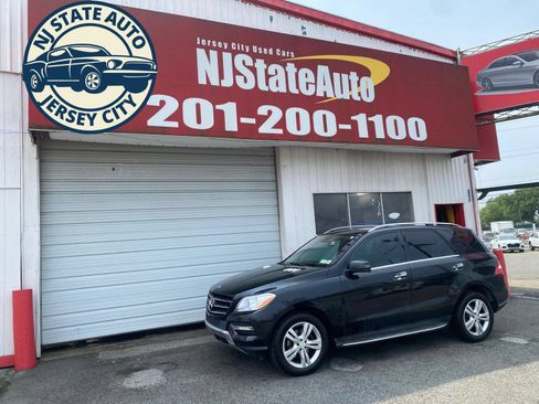 Used 2013 Mercedes-Benz ML 350 4MATIC image 2