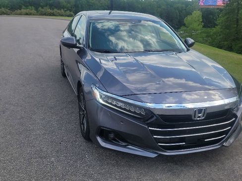 Used 2021 Honda Accord EX-L image 1