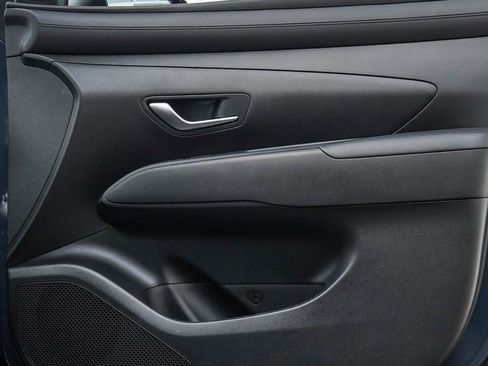 New 2026 Hyundai Tucson SE image 9