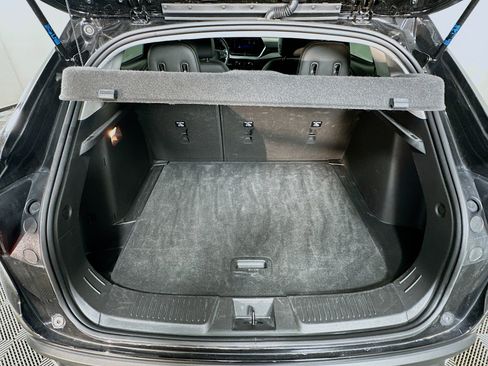 Used 2025 Chevrolet Trax LT image 26