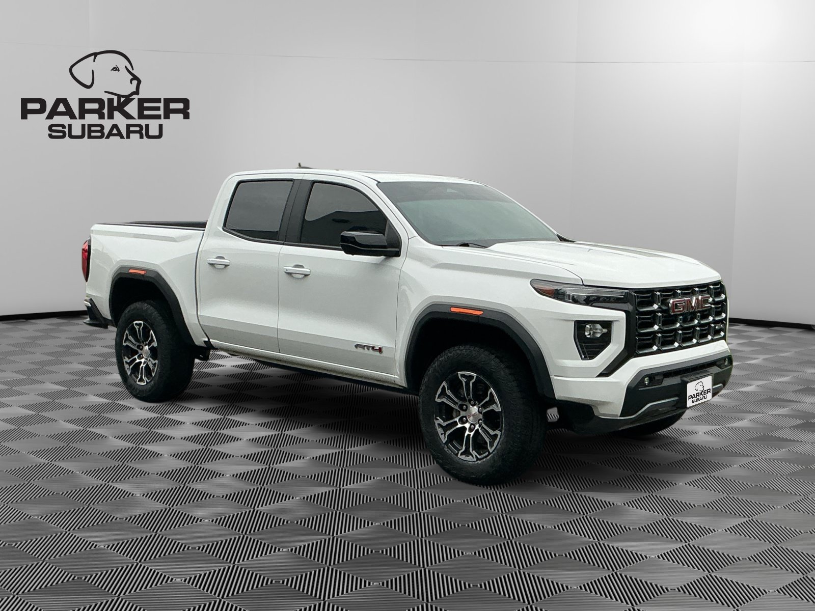 Used 2025 GMC Canyon AT4 w/ Technology Plus Package AWD/4WD image 7