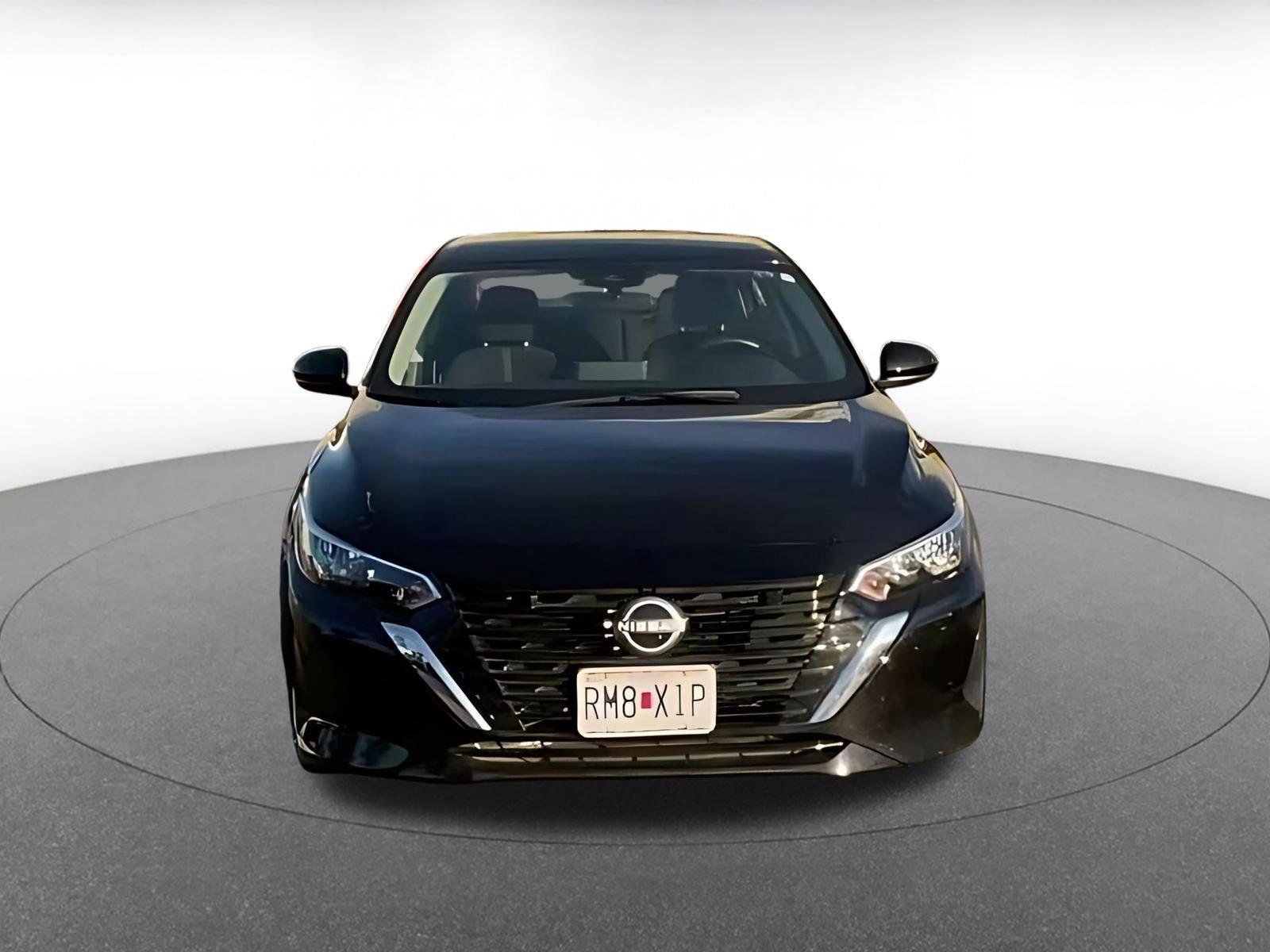 Used 2025 Nissan Sentra SV FWD image 9