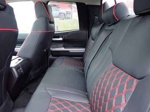 Used 2016 Toyota Tundra SR5 image 16