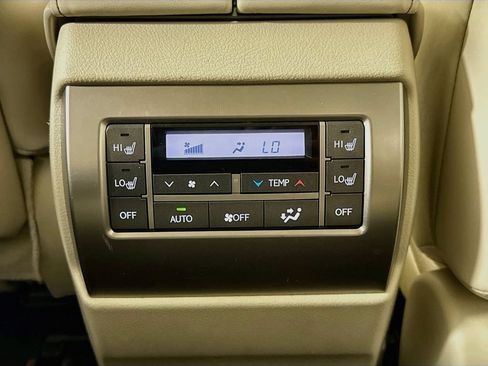 Used 2018 Lexus GX 460 Premium w/ Premium Package AWD/4WD image 33