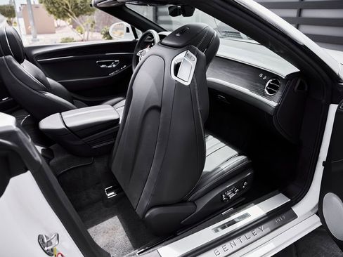 Used 2020 Bentley Continental GT AWD/4WD image 39