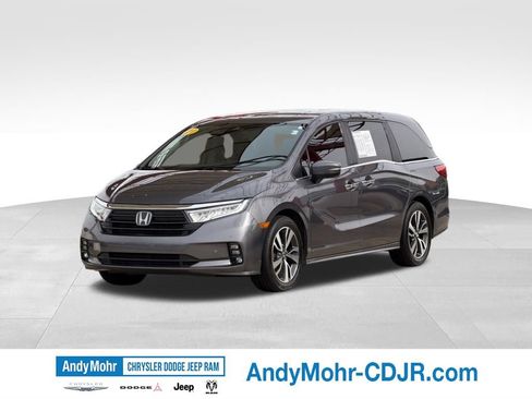 Used 2021 Honda Odyssey Touring image 3