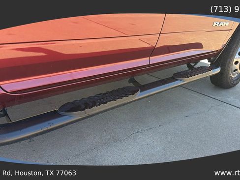 Used 2019 RAM 3500 Big Horn image 12