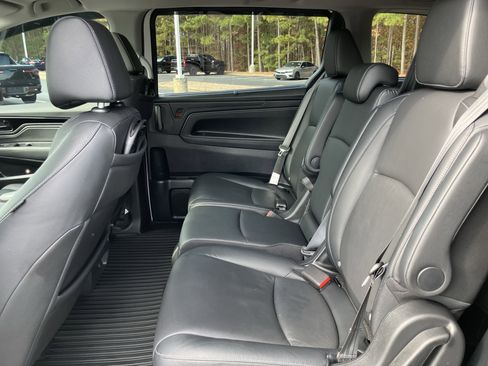 Certified 2024 Honda Odyssey Touring image 36