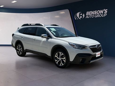 Used 2022 Subaru Outback Touring XT AWD/4WD image 7