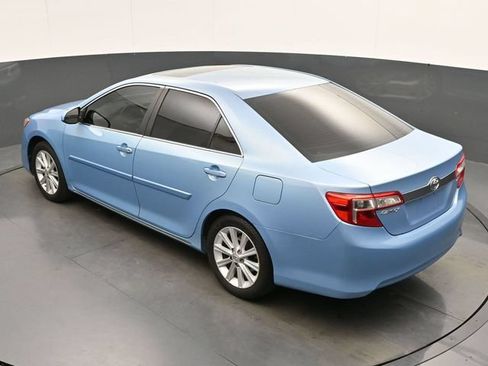 Used 2013 Toyota Camry XLE w/ Leather Pkg FWD image 22