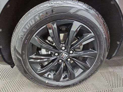 Certified 2024 Buick Envista Sport Touring w/ Convenience I Package FWD image 43