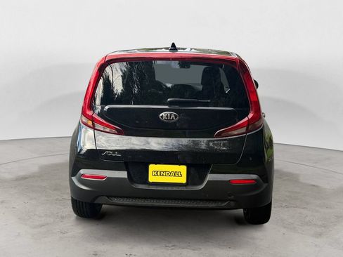 Used 2020 Kia Soul LX FWD image 6