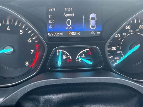 Used 2017 Ford Escape Titanium w/ Equipment Group 301A FWD image 12