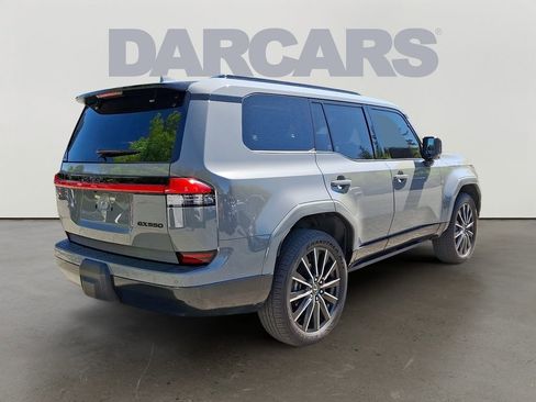 Used 2025 Lexus GX 550 w/ Accessory Package (2T) AWD/4WD image 7