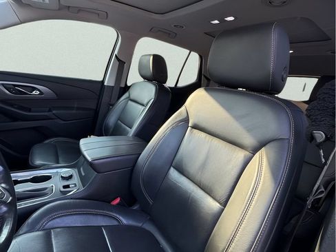 Certified 2020 Chevrolet Traverse Premier w/ Redline Edition FWD image 13