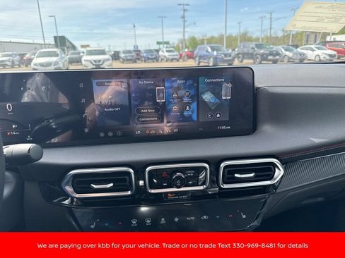 New 2026 Nissan Sentra SR w/ SR Premium Package FWD image 19