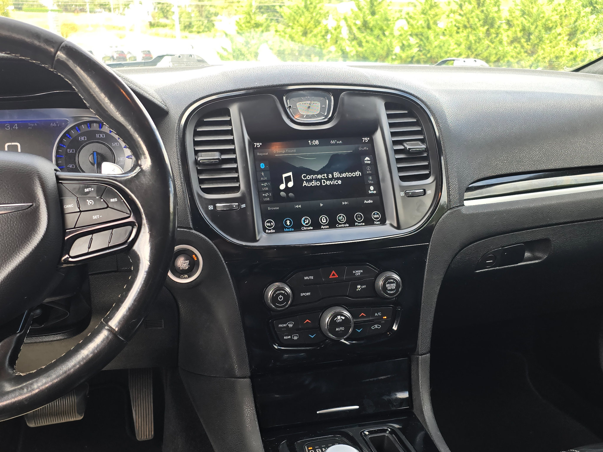 Used 2019 Chrysler 300 S RWD image 17