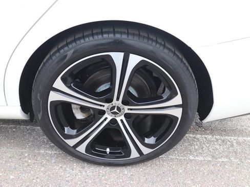 Used 2024 Mercedes-Benz C 300 Sedan image 21