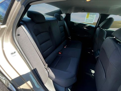 Used 2022 Chevrolet Malibu LS image 16