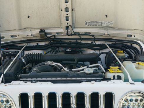 Used 2002 Jeep Wrangler Sahara image 18