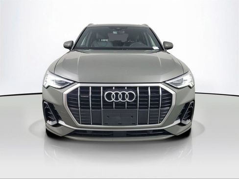 Used 2020 Audi Q3 2.0T Prestige w/ Prestige Package AWD/4WD image 2