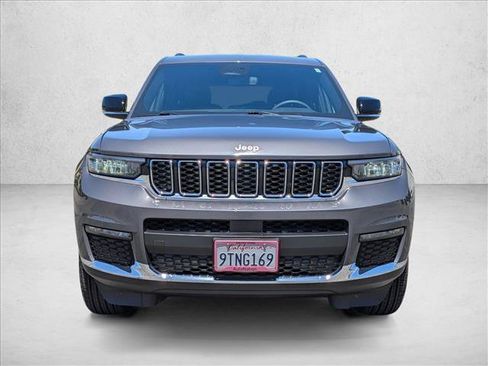 Used 2025 Jeep Grand Cherokee L Limited AWD/4WD image 2