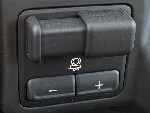 New 2025 GMC Sierra 3500 Pro w/ Convenience Package image 6