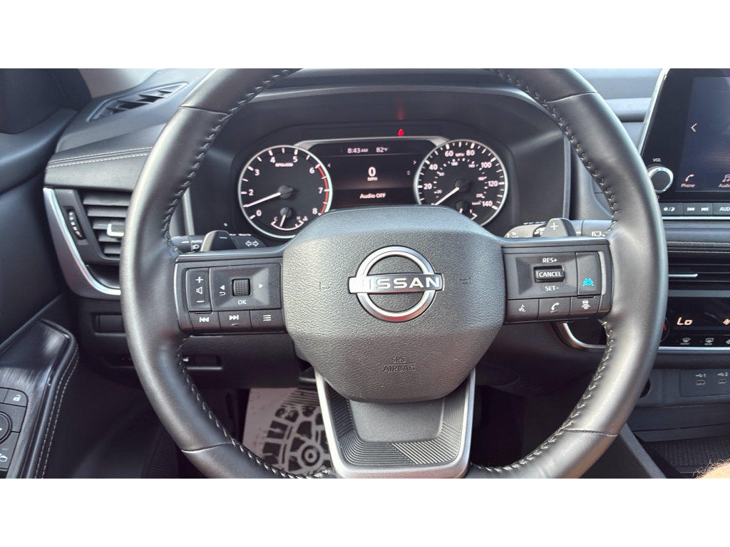 Used 2025 Nissan Rogue SV AWD/4WD image 24