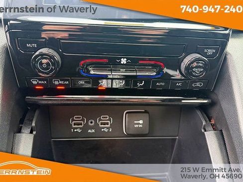 Used 2025 Jeep Grand Cherokee Laredo X image 20