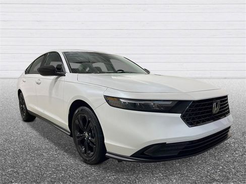 New 2025 Honda Accord SE image 8