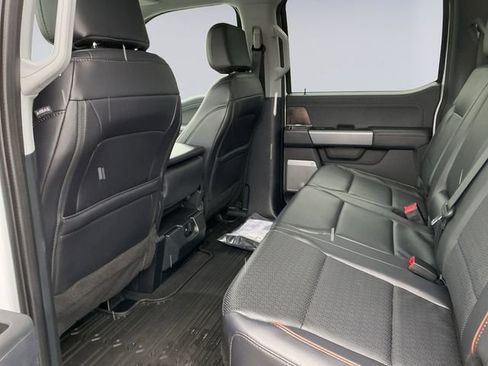 Used 2025 Ford F350 Lariat w/ Black Appearance Package image 13