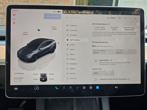Used 2023 Tesla Model Y Long Range AWD/4WD image 47
