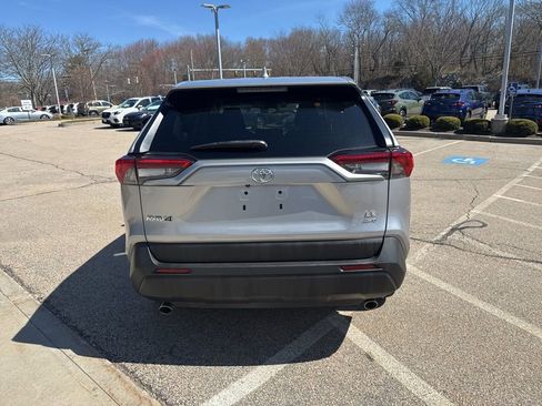 Used 2023 Toyota RAV4 LE image 4