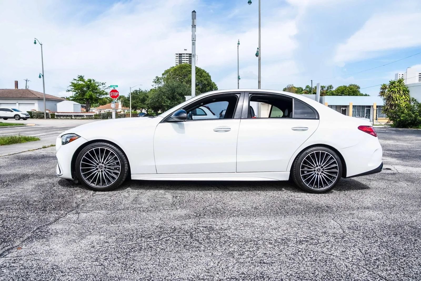 Used 2022 Mercedes-Benz C 300 Sedan image 9