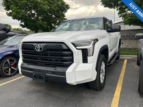 Used 2024 Toyota Tundra SR5 w/ SR5 Premium Package AWD/4WD image 1