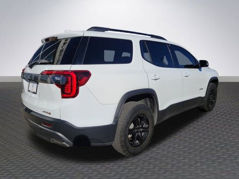 Used 2022 GMC Acadia AT4 w/ Technology Package image 5