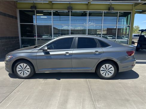 Used 2019 Volkswagen Jetta S FWD image 6