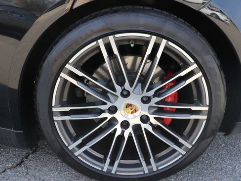 Used 2016 Porsche Panamera GTS w/ Premium Package Plus AWD/4WD image 41