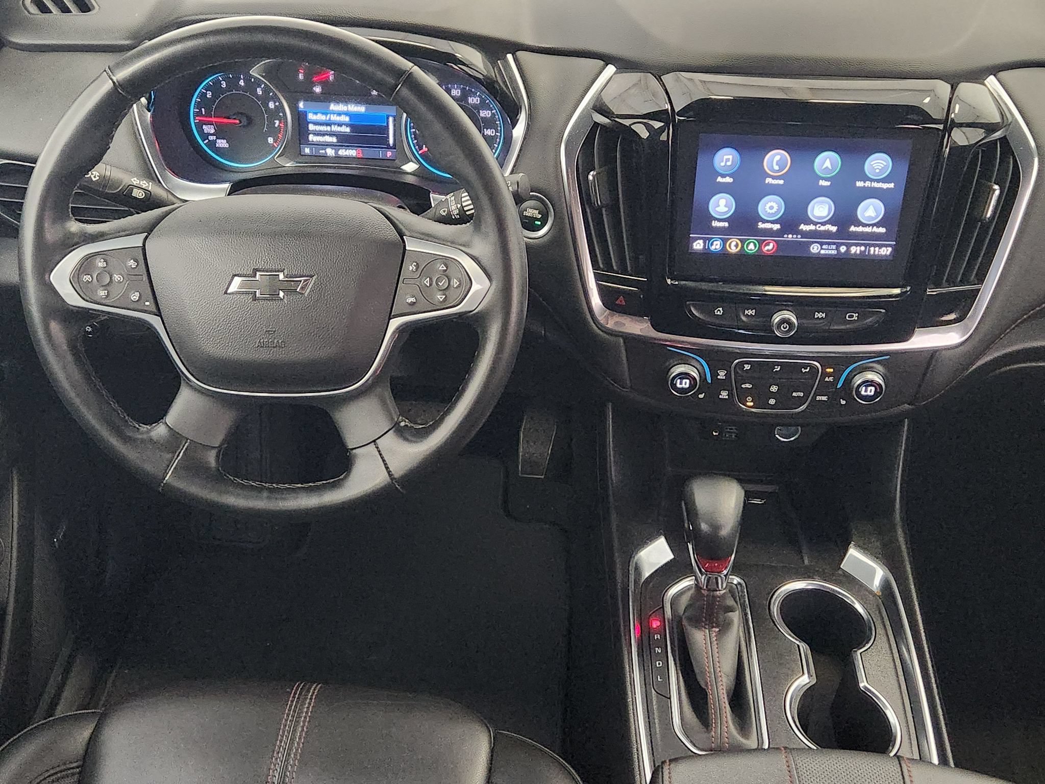 Used 2024 Chevrolet Traverse RS FWD image 29