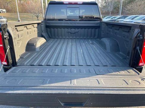 Used 2025 Chevrolet Silverado 2500 LT w/ Trail Boss Package image 20