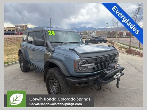 Used 2024 Ford Bronco Everglades image 1