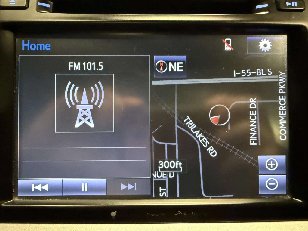 Used 2018 Toyota Highlander XLE w/ Protection Package #3 AWD/4WD image 35