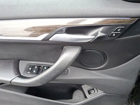 Used 2021 BMW X1 xDrive28i w/ Convenience Package image 14