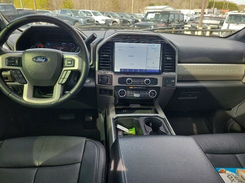Used 2022 Ford F250 Lariat w/ Lariat Ultimate Package image 14