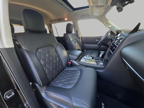 Used 2024 Nissan Armada Platinum w/ Cargo Package image 17