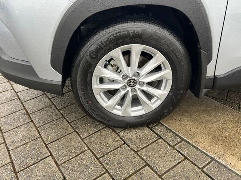 New 2026 Toyota Corolla Cross LE image 10