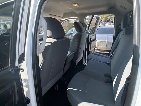 Used 2018 RAM 1500 ST w/ SXT Appearance Group AWD/4WD image 20