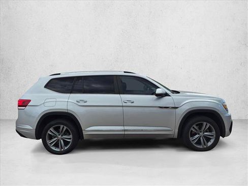 Used 2019 Volkswagen Atlas SEL R-Line AWD/4WD image 4