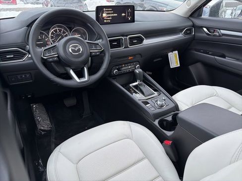 New 2025 MAZDA CX-5 AWD 2.5 S w/ Preferred Package image 24